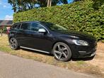 Volvo V60 D6 215pk Plug-in Hybrid 2013 Zwart, Auto's, Zwart, Zwart, Te koop, 750 kg
