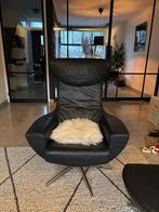 Stijlvolle Egg Chair met Footstool – Zwart Leer, Ophalen, Tijdloos design dat direct sfeer geeft aan je interieur., Minder dan 75 cm