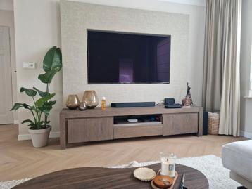 Japandi stijl tv meubel walnoot bruin (220x45x49)