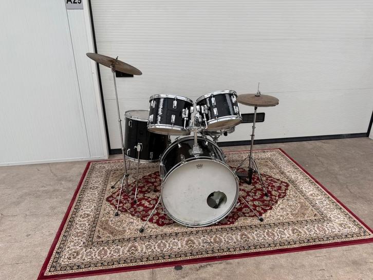 Drumstel - Helemaal compleet!, Muziek en Instrumenten, Percussie, Zo goed als nieuw, Trommel, Ophalen