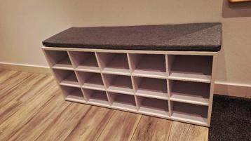 Vasagle schoenbank/schoenenkast met zitting in prima staat beschikbaar voor biedingen