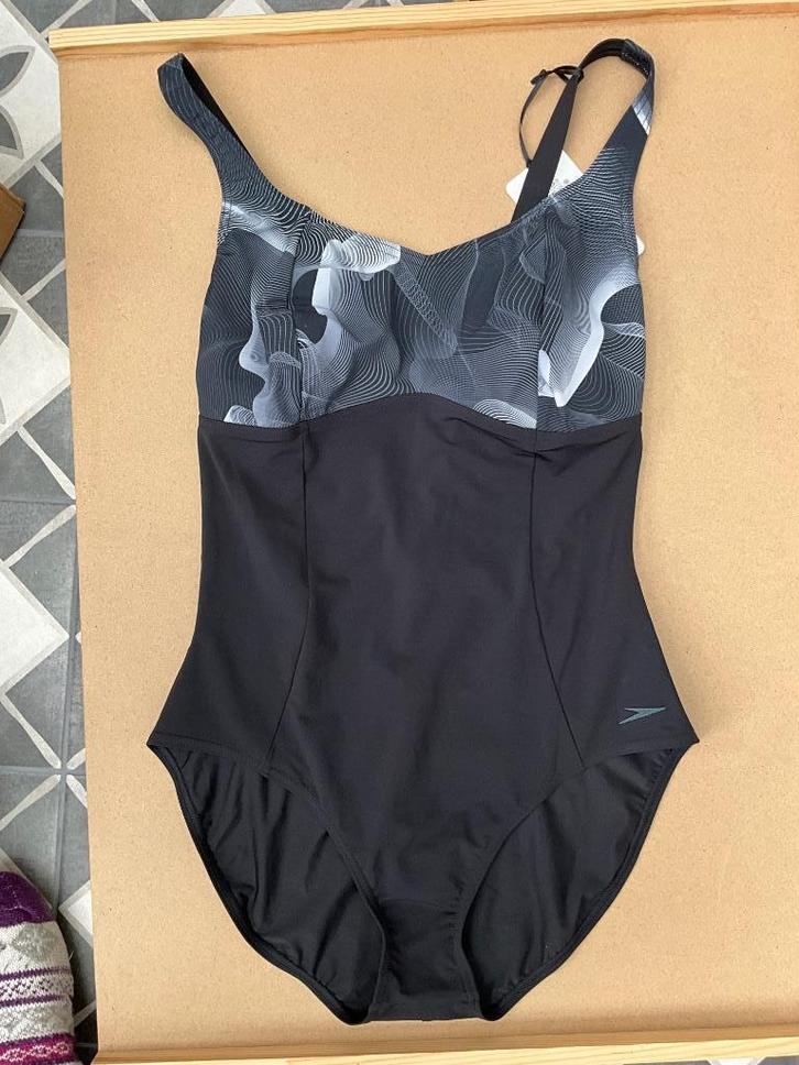 Speedo Sculpture sportbadpak Contourluxe maat 42 zwart/, Kleding | Dames, Badmode en Zwemkleding, Nieuw, Badpak, Zwart, Ophalen of Verzenden