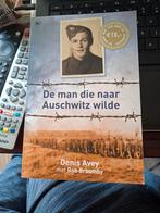 De man die naar Auschwitz wilde - Denis Avey, Denis Avey, Nieuw, Ophalen of Verzenden, Politiek