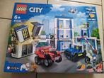 Lego City politie - Politiebureau - 60246, Kinderen en Baby's, Speelgoed | Duplo en Lego, Nieuw, Complete set, Ophalen of Verzenden