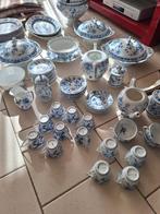 Louis Regout Zwiebelmuster 100 delig uienpatroon, Antiek en Kunst, Ophalen