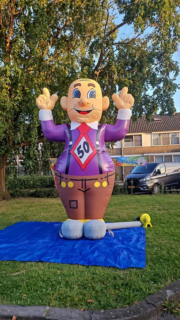 Abraham feestend te huur/ huren, Hobby en Vrije tijd, Feestartikelen | Verhuur, Zo goed als nieuw, Abraham of Sarah, Ophalen