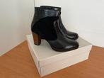 Dames korte laarsen, Kleding | Dames, Zwart, Lage of Enkellaarzen, Ophalen of Verzenden, Zo goed als nieuw
