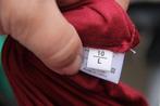 Vest rood Art mt L/10 Vaste prijs  OPRUIMING, Ophalen of Verzenden, Zo goed als nieuw, Maat 42/44 (L), Rood