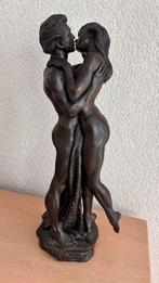 Ronald Cameron - the embrace. Hoogte ca 36 cm, Ophalen