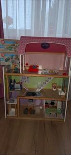 Leuk Poppenhuis met inboedel, Kinderen en Baby's, Speelgoed | Poppenhuizen, Ophalen, Zo goed als nieuw, Poppenhuis
