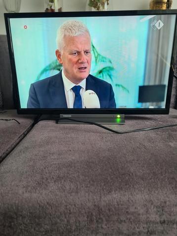 Mooi tv 60 cm 25 inch met Android  beschikbaar voor biedingen