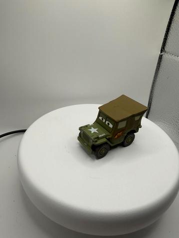 Sarge, een personage uit de Disney/Pixar Cars beschikbaar voor biedingen