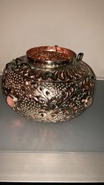 Prachtige zilver kleurig opengewerkt sierpot, Overige kleuren, Ophalen of Verzenden, Minder dan 50 cm, Glas