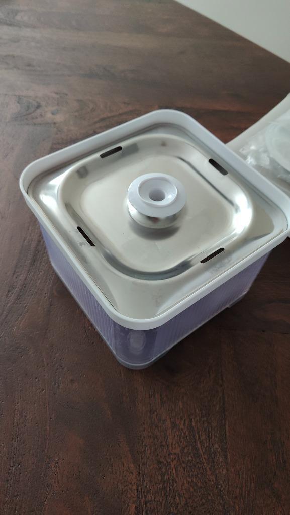 Pets pride drinkfontein kat & hond, Dieren en Toebehoren, Kattenvoerbakken en Drinkbakken, Gebruikt, Automatisch, Ergonomisch