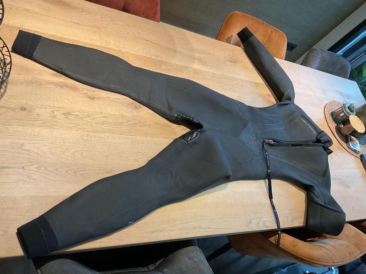 Wetsuit - Duikpak / Surfpak maat m48, Watersport en Boten, Watersportkleding, Zo goed als nieuw, Wetsuit, Heer, Ophalen of Verzenden
