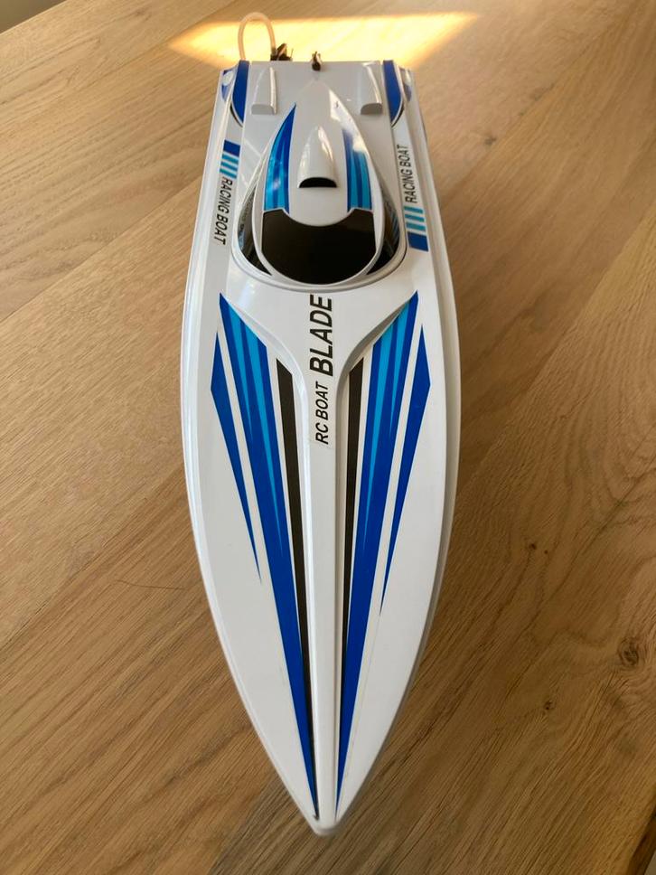 Volantex Blade Brushless RC Boot - 40 km/u!, Hobby en Vrije tijd, Modelbouw | Boten en Schepen, Nieuw, Groter dan 1:32, Overige merken