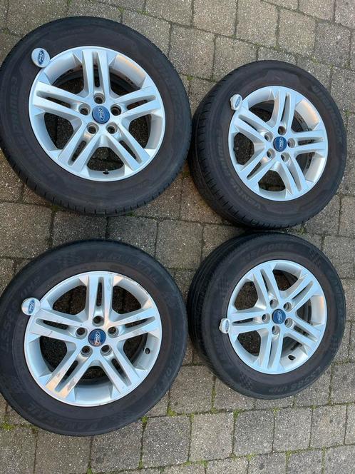 Ford Smax Galaxy Mondeo velgen 16 inch 215/60R16 zomerbanden, Auto diversen, Auto-accessoires, Gebruikt, Ophalen