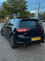 Volkswagen Golf GTE GTI/TCR LOOK 280PK VOL-S/S-PANO-KEYLESS-, USB, 4 cilinders, Zwart, 1395 cc