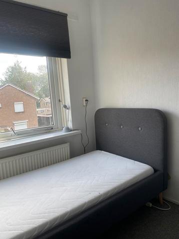 Eenpersoons Bed