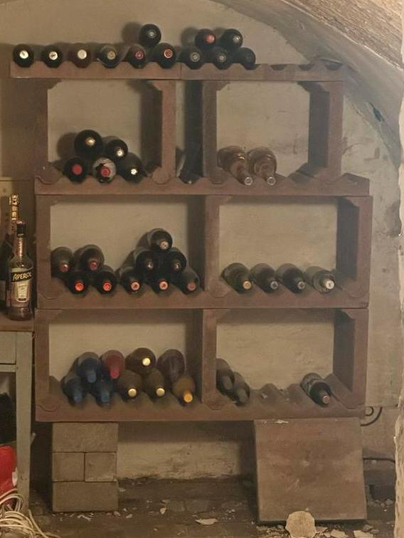 Lavastenen Wijnrek - Sfeervol & Stevig, Huis en Inrichting, Woonaccessoires | Wijnrekken, Gebruikt, 75 cm of meer, Overige materialen