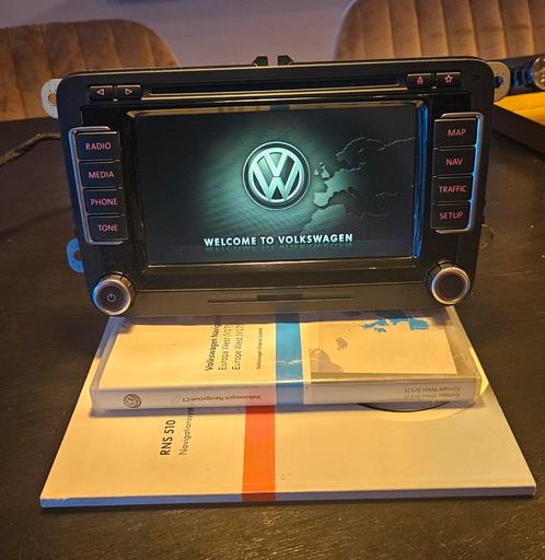 Rns510 Origineel Volkswagen incl montage, Auto diversen, Autoradio's, Zo goed als nieuw, Ophalen of Verzenden