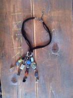 Ketting Fiva  leer met hanger, Sieraden, Tassen en Uiterlijk, Ophalen of Verzenden, Gebruikt, Overige materialen, Verstelbaar