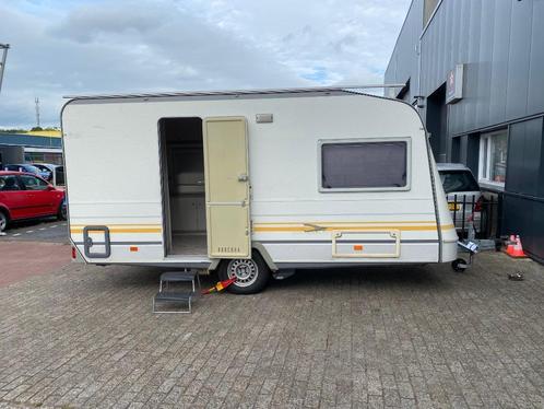 Knaus Caravan, Caravans en Kamperen, Caravans, Particulier, tot en met 2, 750 - 1000 kg, Overige, Knaus, Queensbed, 5 tot 6 meter