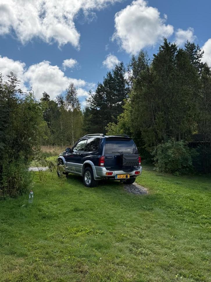 Suzuki Grand Vitara 2.0 S-Limited 3D AUT 2003, Auto's, Suzuki, Particulier, Grand Vitara, 4x4, Airbags, Airconditioning, Android Auto