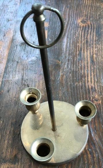 Koperen kandelaar, kaarsenhouder. beschikbaar voor biedingen