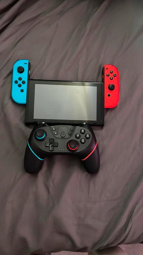 Nintendo switch in goeie staat, Spelcomputers en Games, Spelcomputers | Nintendo Switch, Zo goed als nieuw, Switch Original, Met 1 controller