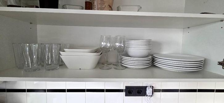 Plates, Cups & Cutlery, Huis en Inrichting, Keuken | Servies, Zo goed als nieuw, Compleet servies, Overige stijlen, Keramiek, Ophalen