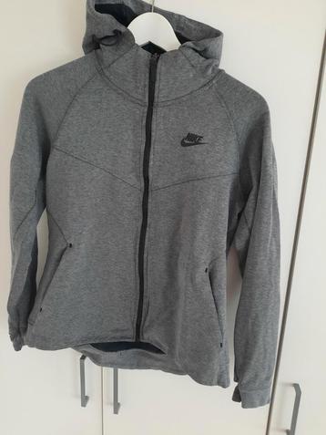NIKE gemeleerd grijs vest maat: M beschikbaar voor biedingen