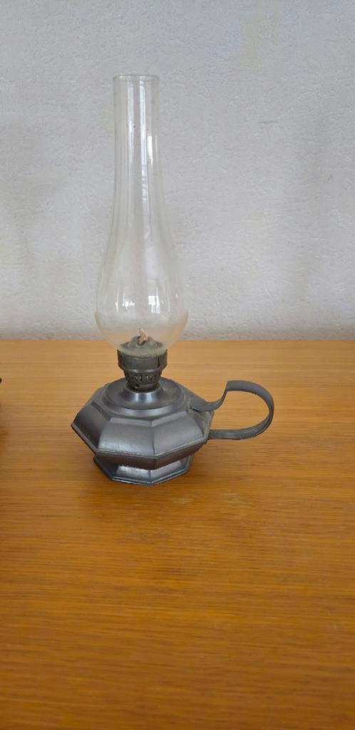 Oude Tinnen Olielamp met Glas, Antiek en Kunst, Antiek | Lampen, Ophalen of Verzenden