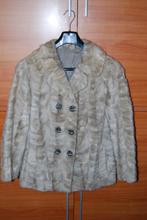 Mooie en lekker warme bontjas (maat M), Kleding | Dames, Ophalen of Verzenden, Gedragen, Maat 38/40 (M), Grijs