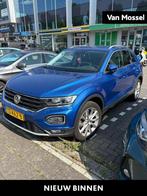 Volkswagen T-Roc 1.5 TSI Sport | 150 PK | Digital Cockpit PR, Voorwielaandrijving, 12 maanden, Stof, 4 cilinders