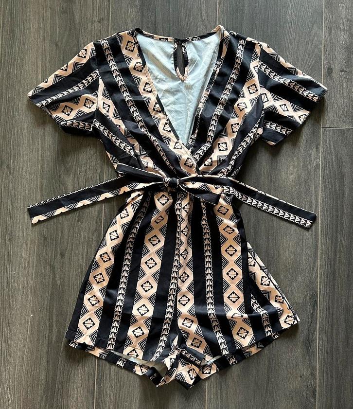 Playsuit - Maat: S, Kleding | Dames, Jumpsuits, Zo goed als nieuw, Maat 36 (S), Ophalen of Verzenden