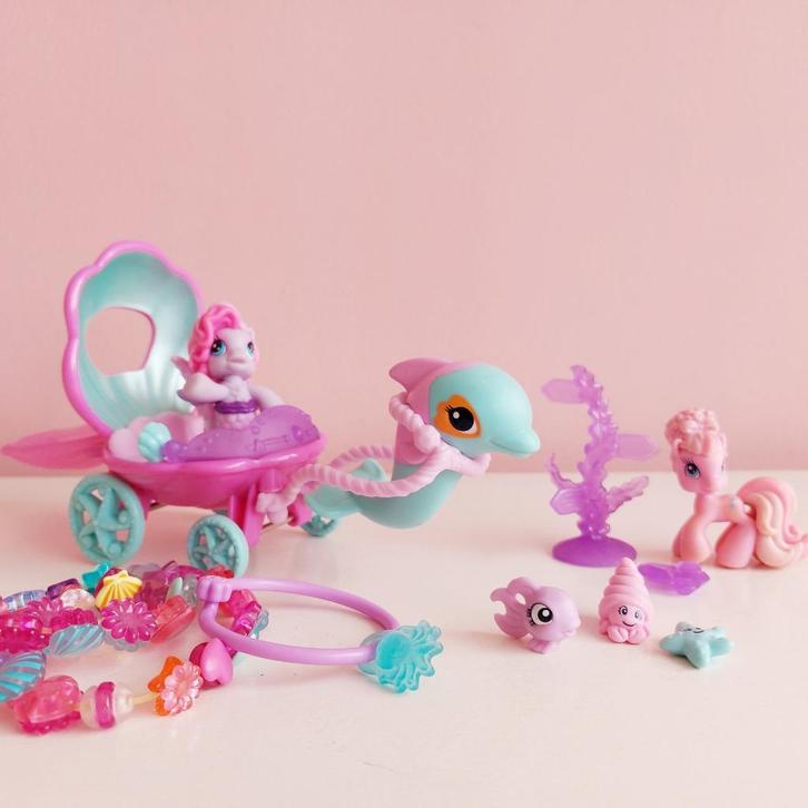 My Little Pony Mermaid Dolphin Carriage, zeemeermin koets, Kinderen en Baby's, Speelgoed | My Little Pony, Zo goed als nieuw, Ophalen of Verzenden