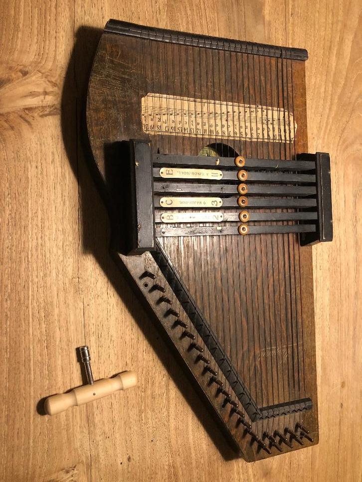 Autoharp, Muziek en Instrumenten, Snaarinstrumenten | Overige, Gebruikt, Overige typen, Ophalen of Verzenden