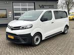 Toyota ProAce Shuttle 1.5 D-4D Cool Comfort Medium 9 persone, Panoramadak, Euro 6, Wit, 102 pk