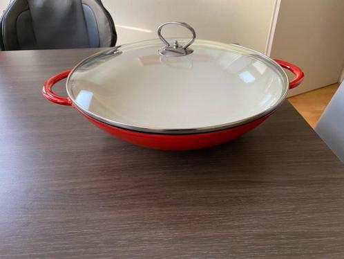 Nieuw gietijzeren Jersey Wok met emaille., Huis en Inrichting, Keuken | Potten en Pannen, Nieuw, Wok, Gietijzer, Ophalen