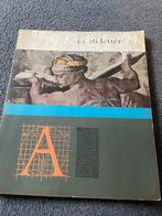 Boek: In 26 Letters - Fotografie, Ophalen of Verzenden, Gelezen