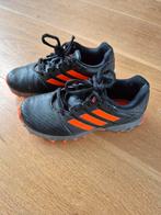 Adidas hockeyschoenen meisjes maat 32, Ophalen, Gebruikt