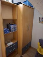 Kleding kast, Huis en Inrichting, Kasten | Kledingkasten, Ophalen, Gebruikt, 150 tot 200 cm, Met deur(en)
