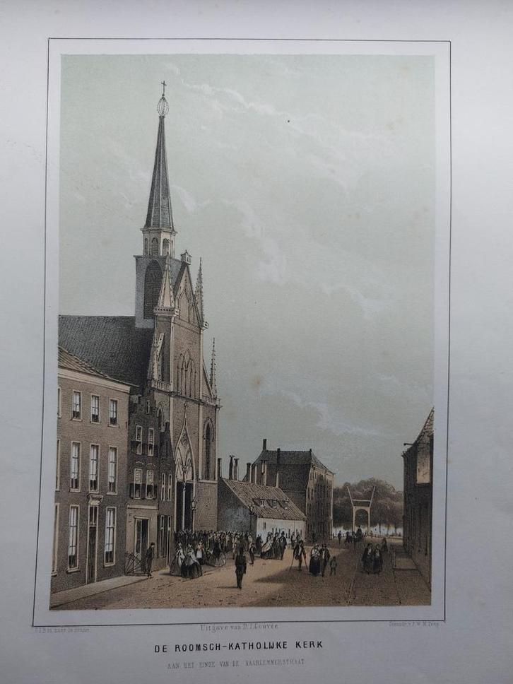 1 / Roomsch Katholieke Kerk van Leiden Steendruk +/- 1910, Antiek en Kunst, Kunst | Etsen en Gravures, Ophalen of Verzenden