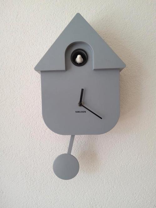 Karlsson cuckoo koekoeksklok lichtgrijs, Huis en Inrichting, Woonaccessoires | Klokken, Gebruikt, Ophalen of Verzenden