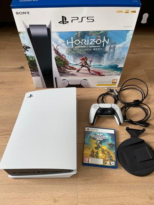 Playstation 5 disc edition inclusief alle accessoires, Spelcomputers en Games, Spelcomputers | Sony PlayStation 5, Zo goed als nieuw