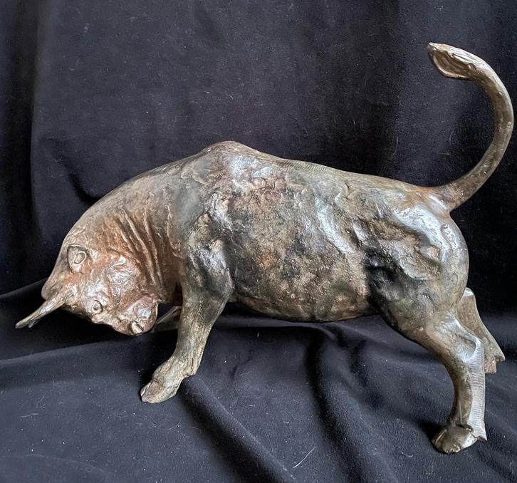 Bronzen grote imposante stier P.Chenet, fraai zuiver brons., Antiek en Kunst, Kunst | Beelden en Houtsnijwerken, Ophalen of Verzenden