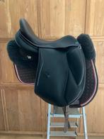 PRESTIGE DRESSUURZADEL 17’ 17/32 Tabacco, Dieren en Toebehoren, Paarden en Pony's | Zadels, Ophalen of Verzenden, Zo goed als nieuw