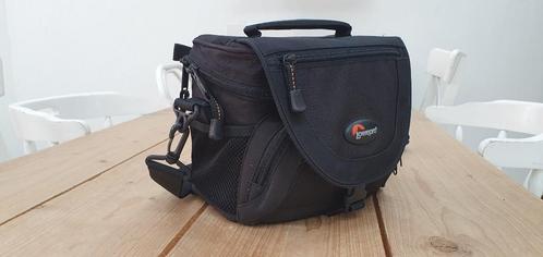 Fototas / cameratas / camera tas - Lowepro Nova 1 AW zwart, Audio, Tv en Foto, Fotografie | Fototassen, Schoudertas, Lowepro, Ophalen of Verzenden