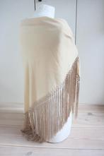 Beige Manilla flamenco sjaal / Spaanse Manton omslagdoek, Ophalen of Verzenden, Zo goed als nieuw, Maat 38/40 (M), Sjaal
